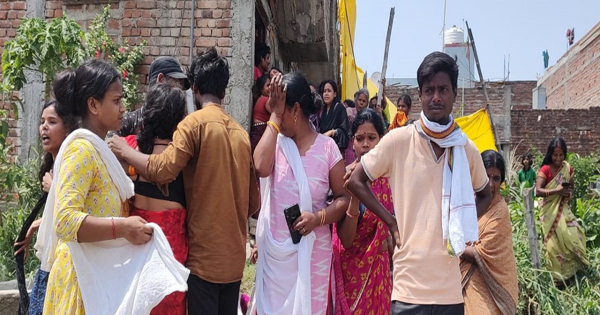 पटना में रफ्तार का कहर, अनियंत्रित हाईवा ने बाइक को रौंदा, जीजा-साले की दर्दनाक मौत