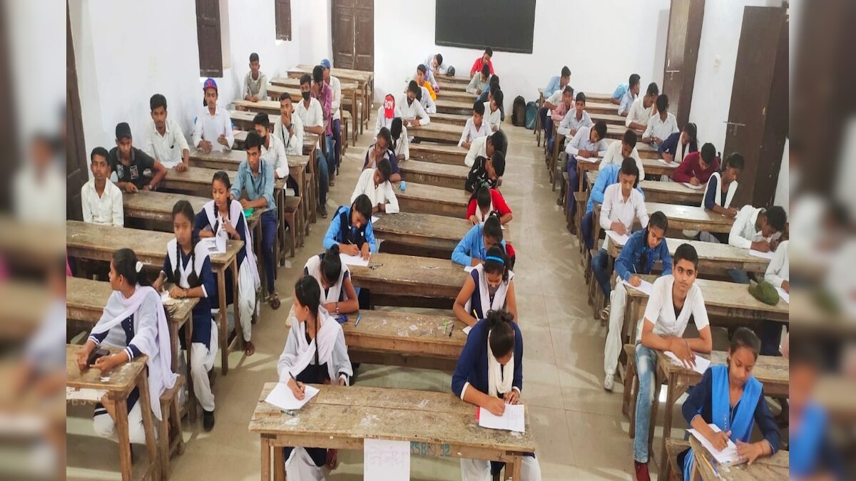 समस्तीपुर में निबंध और फोटोग्राफी प्रतियोगिता का आयोजन इन छात्रों ने हासिल किया पहला स्थान