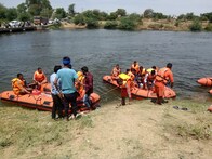 MP News: चंबल नदी में बाढ़ की समस्या को देखते हुए सांक नदी में हुआ मॉक ड्रिल 