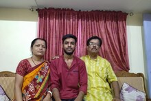 JAC 12th Result 2023: सुमित 89.4% के साथ कॉमर्स में बने जमशेदपुर टॉपर, बोले-सेल्‍फ स्‍टडी से मिली सफलता