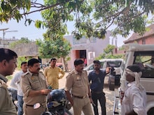 बेटे ने बुजुर्ग मां को बांस से पीट-पीटकर उतारा मौत के घाट, वजह कर देगी हैरान