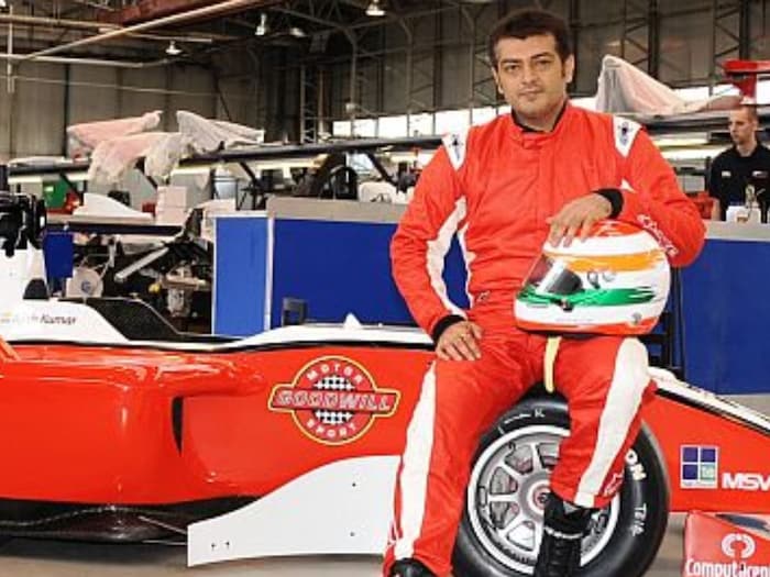 Ajith Kumar Birthday 10वीं के बाद छोड़ दी थी पढ़ाई, किया मेकैनिक का