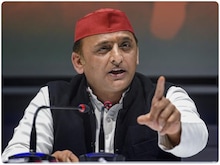 अखिलेश को रुझानों के बीच सता रहा 'गड़बड़ी' का डर, ट्वीट कर EC को चेताया