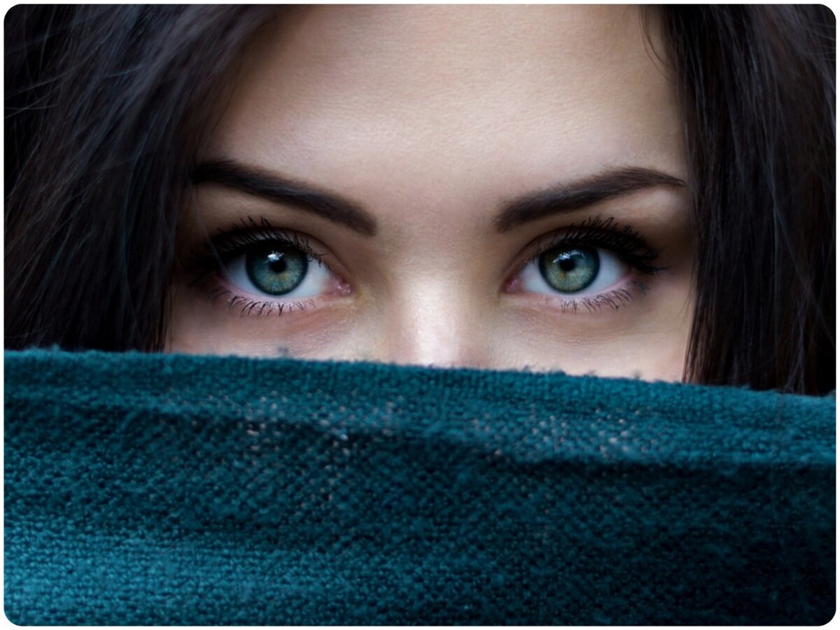 Study Report, New Study, Eyes and Brain Connection, Eyes can Lie too, Eyes can deceive mind, Human Mind, Human Brain, Interesting Sicence Facts, Science News, Eyes, Mind, Brain, Research, Visual System of Human, Blurred Images, Defocused Image, Biology
