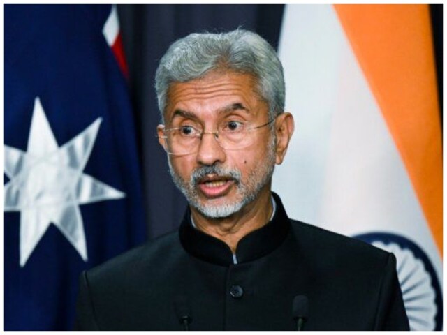 ब्रिक्स शिखर सम्मेलन में शिरकत करेंगे जयशंकर,द. अफ्रीका के बाद जाएंगे नामीबिया ब्रिक्स शिखर सम्मेलन में शिरकत करेंगे जयशंकर,द. अफ्रीका के बाद जाएंगे नामीबिया