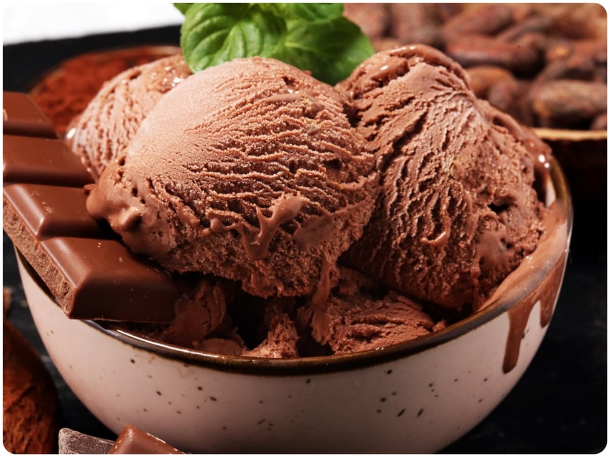 Journey of Ice-Cream: 5000 साल से ज्यादा पुराना है आइसक्रीम का स्वाद, अकबर भी थे इसके शौकीन 3 History of Ice-Cream, Journey of Ice-Cream, Akbar was fond of Ice-Cream, Akbarnama, Chinese invented Ice-cream, Mughals and Ice-Cream, Akbar and Ice-Cream, Iran, America, India, Ice-Cream in India, ice-cream in western countries