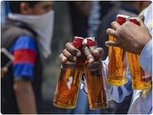 बिहार में मुर्दे भी छलकाते हैं जाम? कब्र में मिली शराब, ऐसे खुला राज