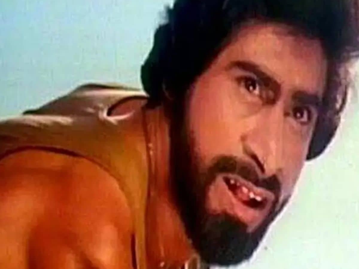 Manik Irani, Manik Irani News, Manik Irani Films, Manik Irani aka Billa, body builder of Amitabh bachchan in Don 1978, villain of bollywood Manik Irani, Manik Irani mystery death, Manik Irani painful life, Manik Irani Son, Manik Irani wife, Manik Irani death reason, Manik Irani Son name, Manik Irani family, Manik Irani Biography in hindi