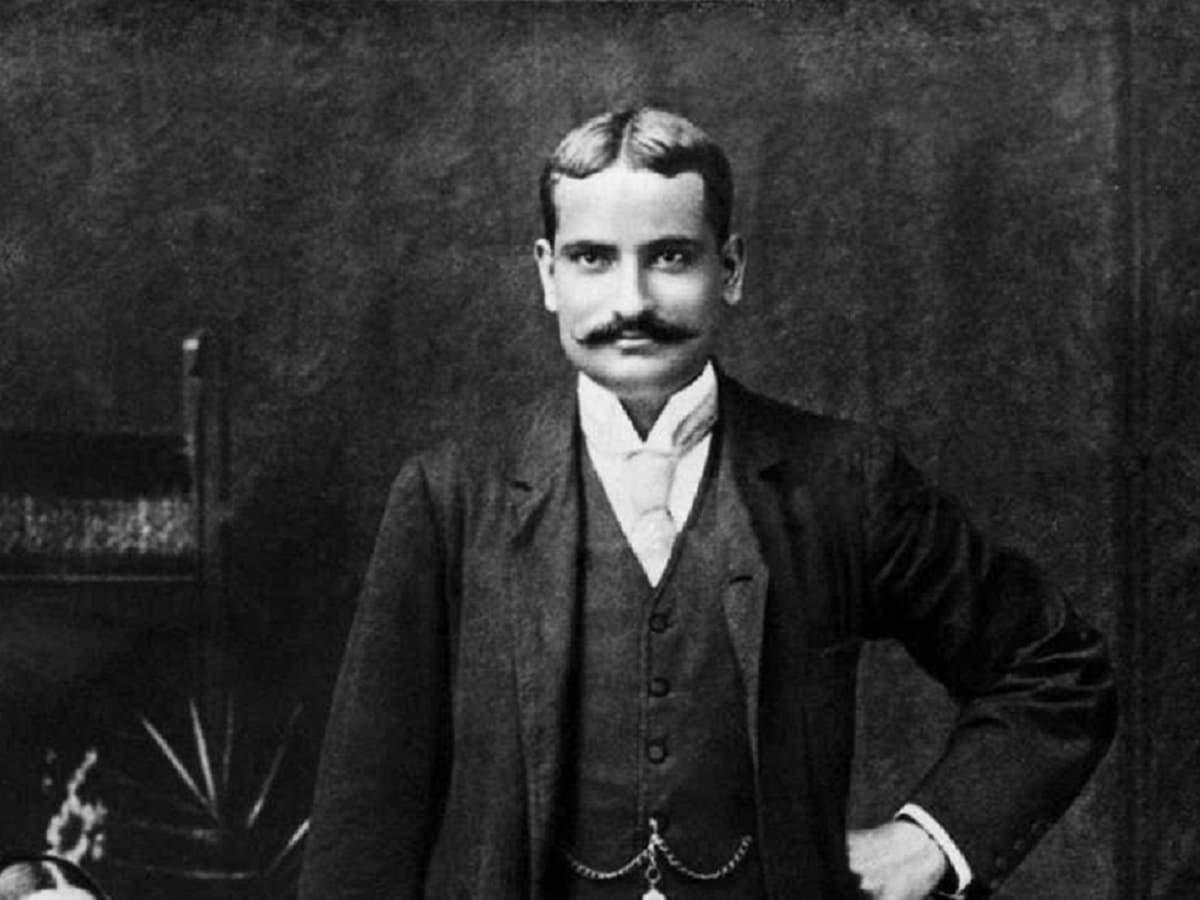 Motilal Nehru Birthday Anniversary became lawyer with the help of brother  early life struggle - भाई की मदद से वकील बन सके थे मोतीलाल नेहरू - News18  हिंदी