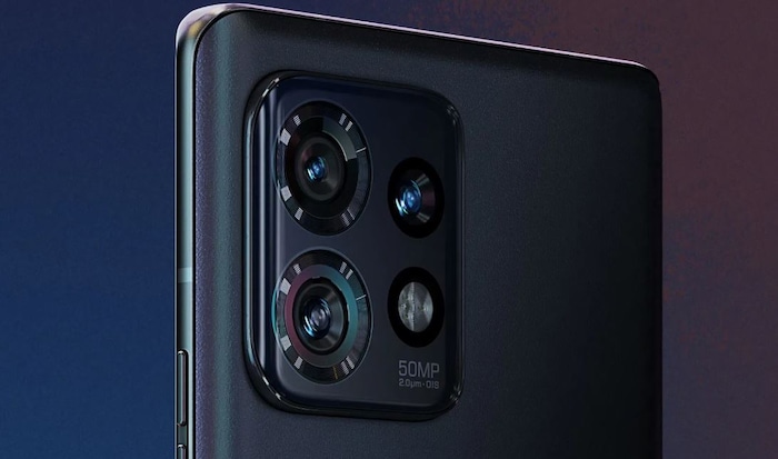 Motorola लाया 60MP सेल्फी कैमरे वाला फोन, दिखने में भी झक्कास, मिलेगी तगड़ी परफॉर्मेंस - Motorola Edge Plus 2023 With Snapdragon 8 Gen 2 SoC Launched Check Price And Specifications – News18 ...