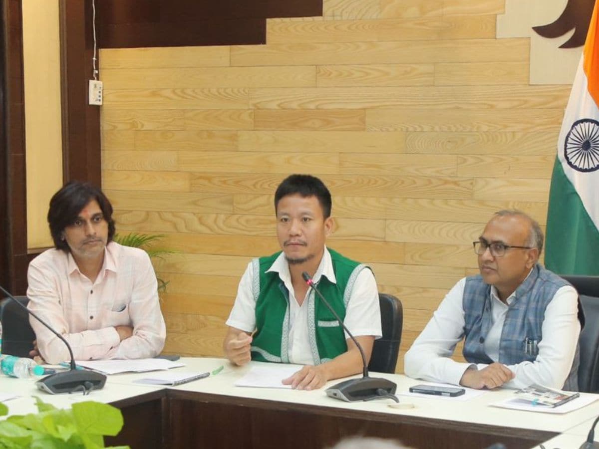 National School Of Drama News, NSD Sanskar Rang Toli, NSD Children Summer Workshop,  राष्ट्रीय नाट्य विद्यालय संस्कार रंग टोली, एनएसडी संस्कार रंग टोली वर्कशॉप, एनएसडी टाइ कंपनी, एनएसडी समर रंगमंच वर्कशॉप, हिंदी रंगमंच, Summer Theatre Workshop for Children, Hindi Theatre News, Bal Theatre, Children Theatre Workshop, Best Hindi Play, Hindi Drama, 