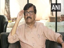 महाराष्ट्र सरकार को 'अवैध' कहकर फंसे संजय राउत, नासिक पुलिस ने दर्ज किया FIR