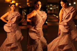 Cannes के बाद IIFA में सपना चौधरी की धमाकेदार एंट्री, देसी क्वीन को देख छूटे लोगों के पसीने, शहनाज को बेचारा...
