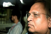 Satyendra Jain: सत्येंद्र जैन की सेल में शिफ्ट किए गए 2 कैदी, अब जेल अधीक्षक पर एक्शन, जानें क्या थी वजह