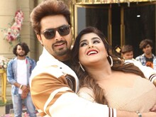 इस अभिनेत्री संग रोमांस करते दिखे मोनालिसा के पति विक्रांत सिंह, देखिए PICS
