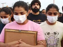 क्‍या खत्म हो गया धरना? गंगा में मेडल बहाने गए पहलवान वापस घर लौटे