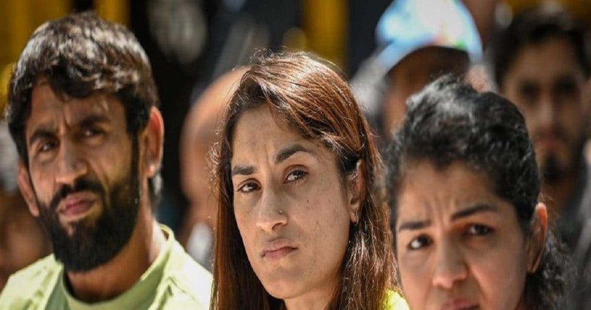 Wrestlers Protest Bajrang Punia Vinesh Phogat Sakshi Malik