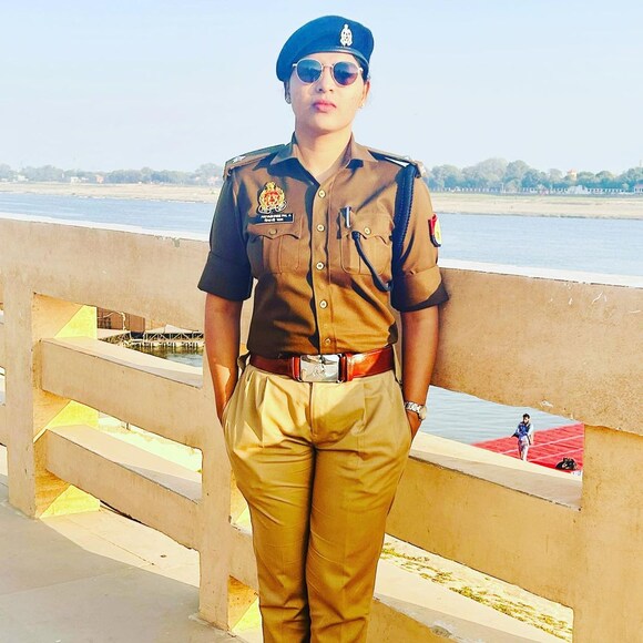 ACP Priyashree pal, ghaziabad acp Priyashree pal, ips success story, success story, priyashree pal instagram, priyashree pal success story, stylish lay police officer, beautiful ips officer, how become ips, एसीपी प्रियाश्री पाल, गाजियाबाद एसीपी प्रियाश्री पाल, यूपीएससी सक्सेस स्टोरी, आईपीएस सक्सेस स्टोरी, आईपीएस स्टोरी, स्टाइलिश लेडी पुलिस ऑफिसर, खूबसूरत पुलिस ऑफिसर