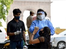 टल रहा कोरोना का खतरा! नए केसों में बड़ी कमी, बीते 24 घंटे में 3,325 नए मामले
