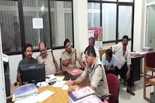 भागवत कथा सुनने निकले पति-पत्नी, नहीं पहुंचे वापस घर, फिर अचानक बेटी को मिली बुरी खबर