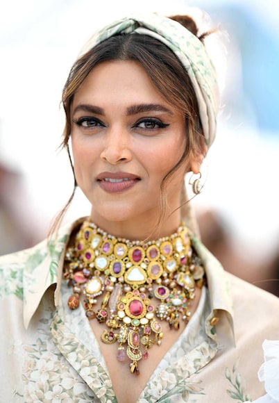 Anushka Sharma and Sunny Leone, Anushka Sharma in Cannes 2023, Sunny Leone in Cannes 2023, sunny leone movie, kate winslet, Cannes date and time, anushka sharma latest news, anurag kashyap, rahul bhatt, bollywood latest news