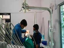 सहरसा के इस डेंटल क्लिनिक में होता है मुफ्त इलाज, जांच भी होती है मुफ्त