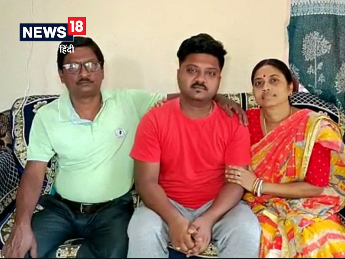 sudan crisis, sudan war news, operation kaveri, indian rescue from sudan, airlift story, indians in sudan, software engineer, bengal news in hindi, local18 news