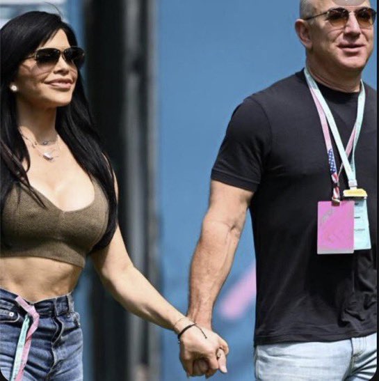 jeff bezos, amazon founder, wealthiest man on earth, wealthiest groom on earth, prenup, pre nupital agreement, divorce settlement, jeff bezos getting married, jeff bezos marriage