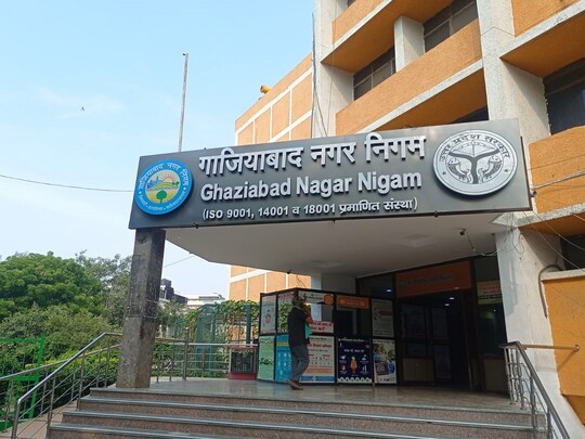 गाजियाबाद के नवनिर्वाचित महापौर और पार्षदों को शपथ दिलाने की तैयारी पूरी, यहां होगा आयोजन
