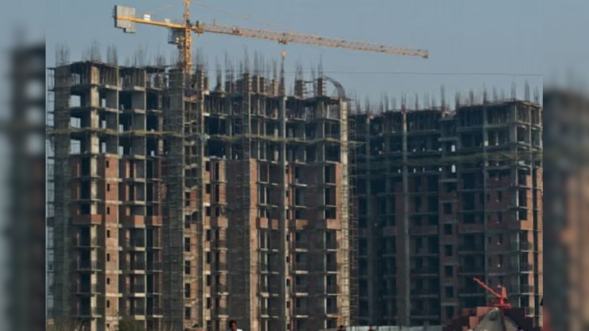 न फ्लैट मिल रहा, न पैसे, परेशान न हों, कर लें ये काम, बिल्डर हाथ जोड़कर देगा आपके रुपये