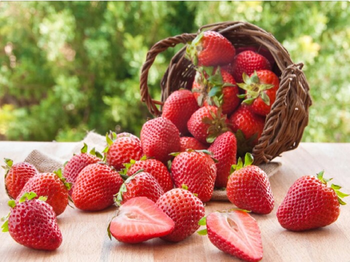 strawberry c