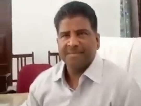 TD College Professor Viral Video: जौनपुर के टीडी कॉलेज के प्रोफेसर का छात्रा से गन्दी बात करते वीडियो वायरल 