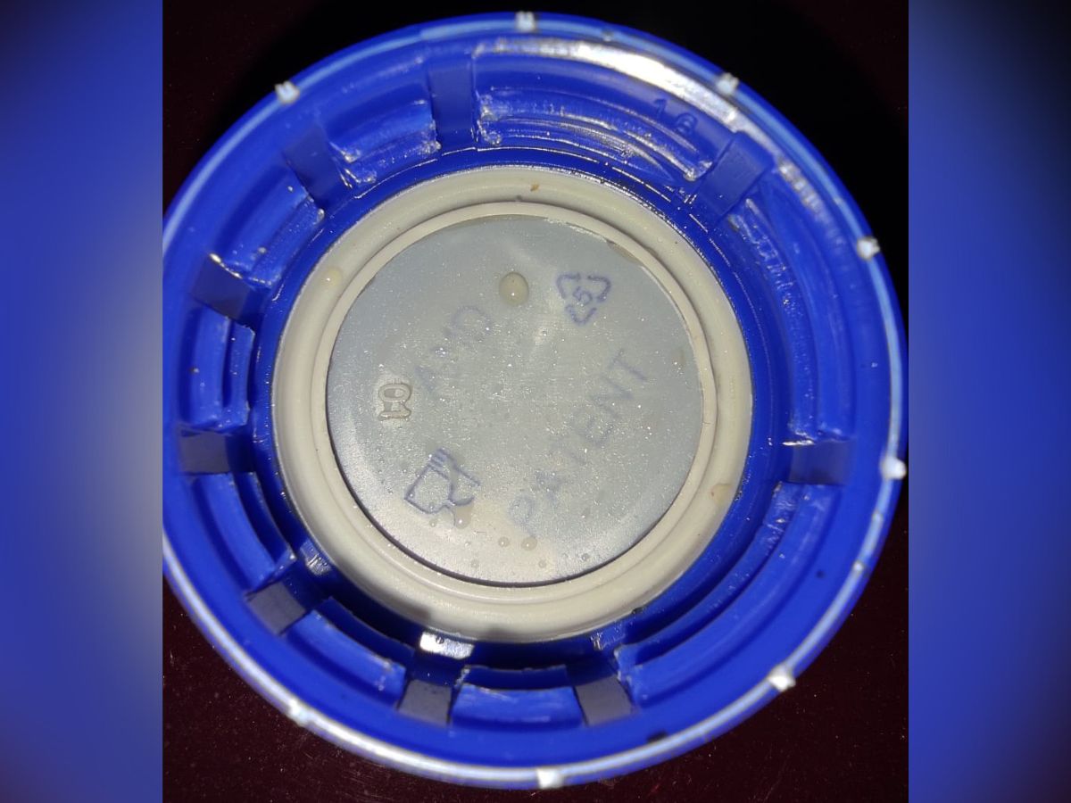 why plastic bottle caps have rubber disc