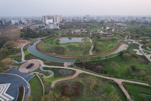 इस गार्डन में लगे हैं 15000 पेड़ और दो लाख सजावटी फूलों के पौधे