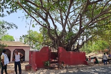 Godda News: गोड्डा के इस मंदिर में होती है संतान की प्राप्ति,मन्नत पूरी होने  पर लोग करते है ये काम