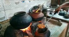 Jodhpur : यहां मिलता है मिट्टी के बर्तनों में देसी अंदाज का खाना, स्वाद ऐसा कि लोगों की लगती है भीड़