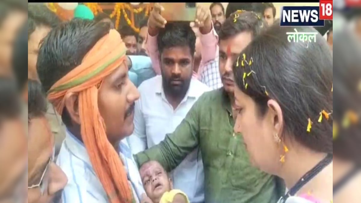 गंभीर बीमारी से जूझ रहे बच्चे का इलाज कराएंगी स्मृति ईरानी, पिता ने लगाई थी केंद्रीय मंत्री से बचाने की गुहार