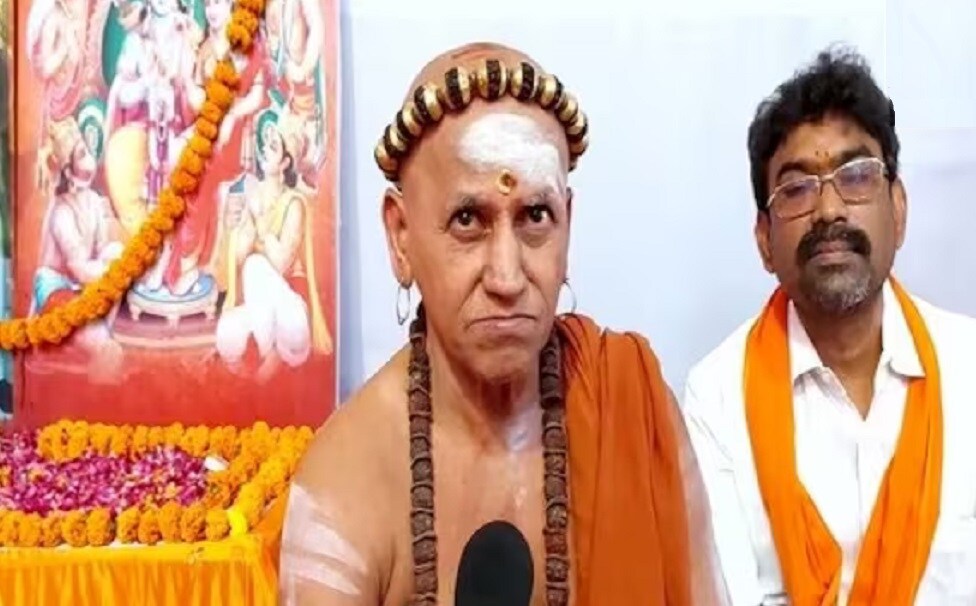 Who are Ahdeenams of Tamil Nadu landlord monks how are they related to