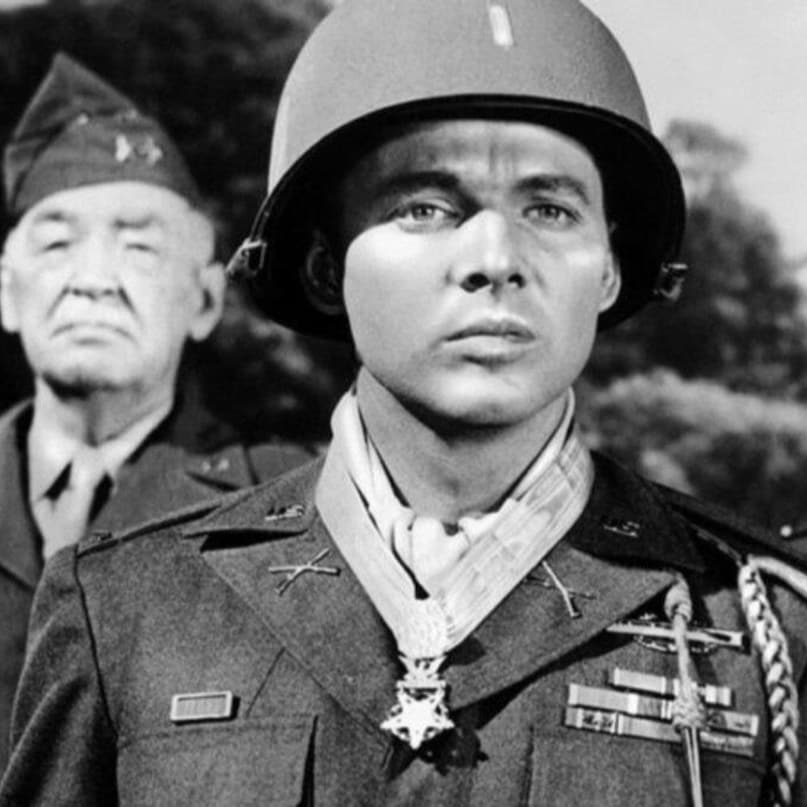 Audie Murphy Movies, Audie Murphy wife, Audie Murphy death, Audie Murphy death reason, Audie Murphy height, Audie Murphy children, Audie Murphy rank, how did Audie Murphy die, what happened to audie murphy medals, most decorated american soldier, world war 2, soldiers who worked in movies