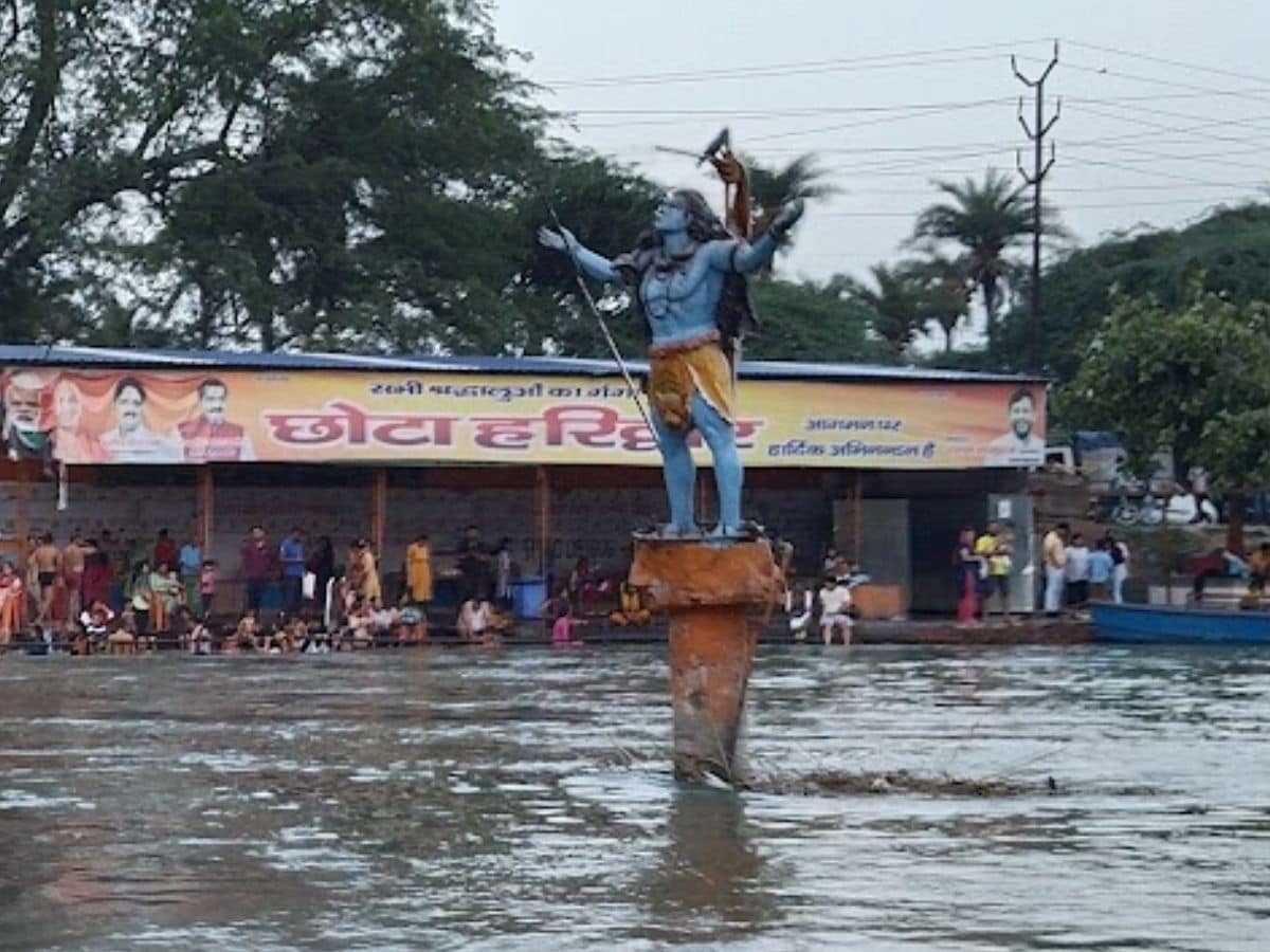 Delhi-NCR also has 'Chhota Haridwar', instead of spending 5 hours stay here and take a dip in the 'Ganga'