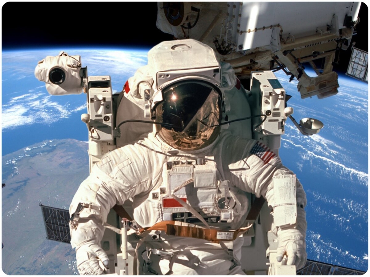 NASA, NASA Study, New Study, Space Science, Space News, Science News, Science Facts, Astronauts, Bad effect on brain, Human Brain, Brain Power, Space Shuttle, backbone, Ventricle, Brain mapping, brain scanning