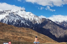 Weather Report: हिमाचल में बारिश का दौर थमा, 12 जिलों में न्यूनतम पारा 20 डिग्री से नीचे, लेह-मनाली हाईवे सशर्त खुला