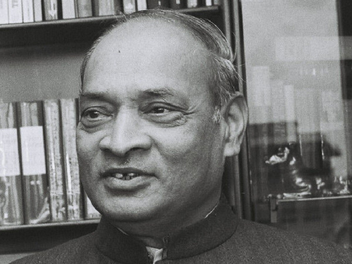India, Research, Politics, History, History of India, PV Narasimha Rao, Prime Minister of India, Accidental Prime Minister, Congress, Rajeev Gandhi, Freedom Fighter,