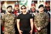 पाकिस्तानी सेना और क्रिकेटर: शोएब कर रहे वाघा बॉर्डर का दौरा, इमरान कैद से डरे