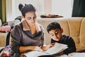 Kids Study Tips: बच्चे का पढ़ाई में नहीं लगता है मन, 5 तरीकों से बढ़ाएं एकाग्रता, पढ़ते टाइम नहीं भटकेगा ध्यान