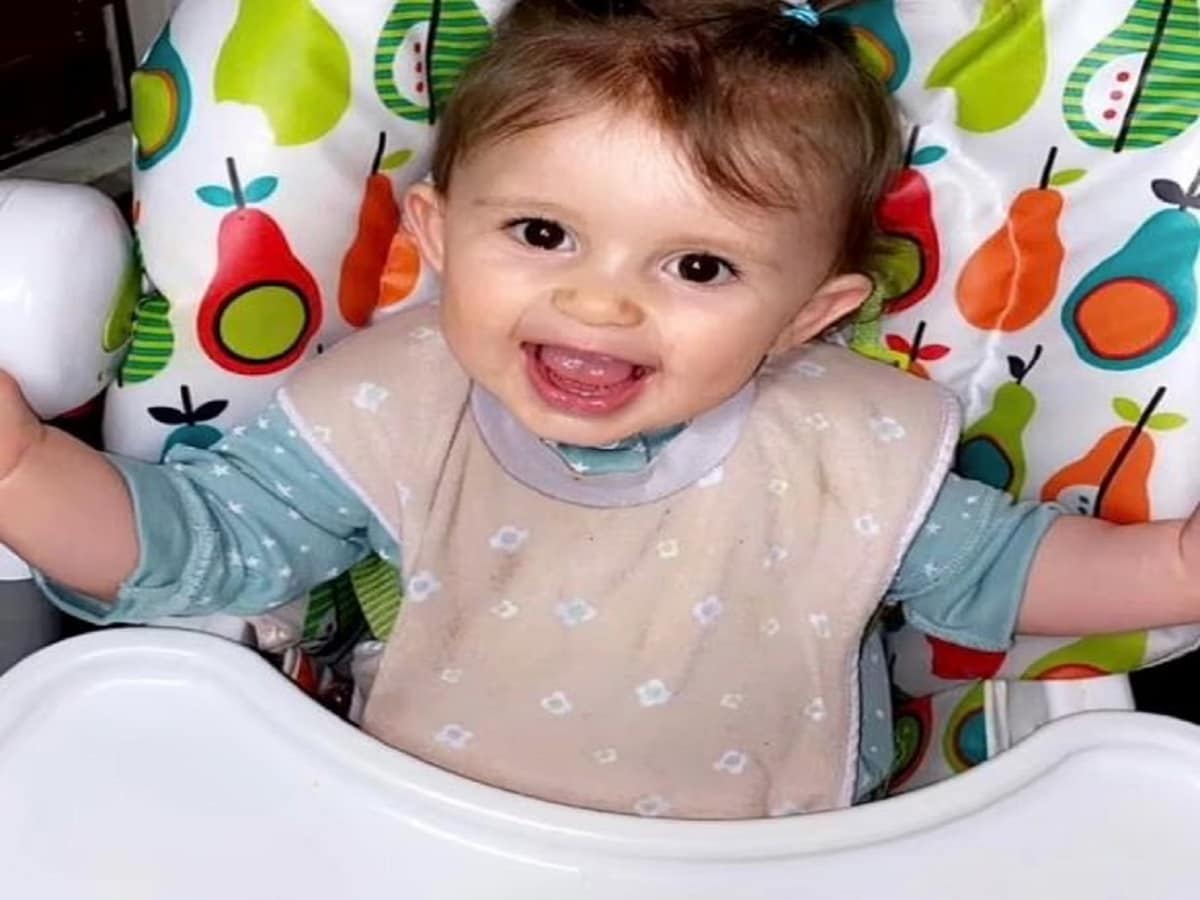hanging bag takes child life