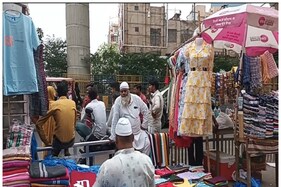 सरोजिनी और लाजपत से भी सस्‍ता है नोएडा का ये वीकली मार्केट