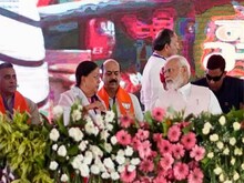 महारानी की वापसी? पीएम मोदी की रैली में मंच पर दिखीं वसुंधरा राजे, चर्चाएं तेज