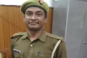 UPPSC Result: हेड कांस्टेबल से बॉस ने मंगाई थी चाय, लौटकर बताया मैं SDM बन गया