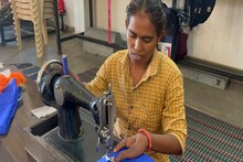 पैर काम नहीं करते, हाथों में सिर्फ दो उंगलियां, फिर भी मेहनत करके, बहनों को अफ़सर बनाने का सपना